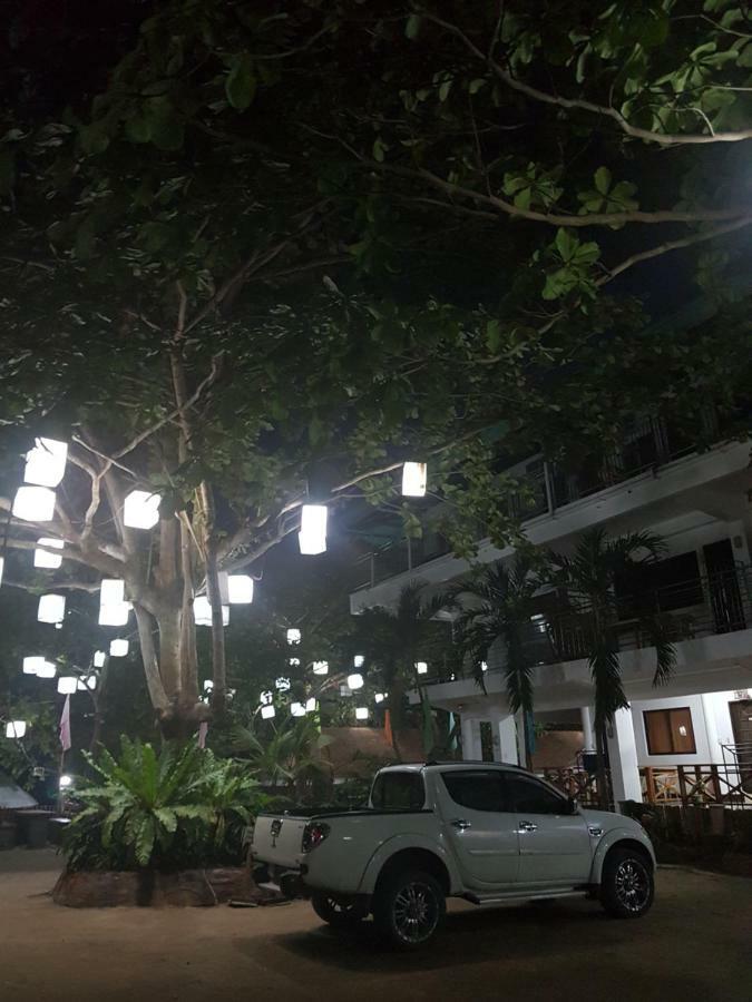 Hk Beach Resort And Restaurant Моалбоал Екстериор снимка
